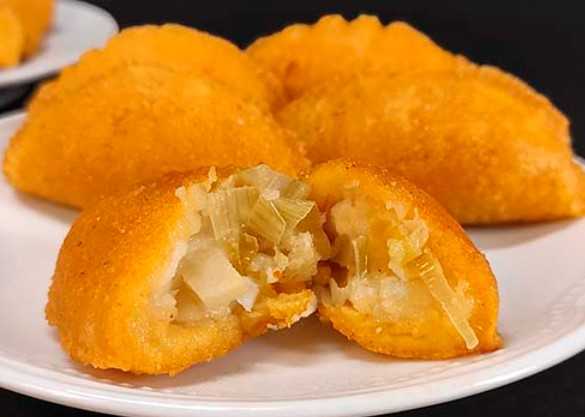 PORCAO-PASTEL-DE-ANGU-ALHO-PORO-C-REQUEIJAO